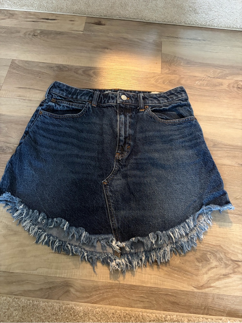 Free People We The Free Bailey Denim Fringe Mini Skirt Dark Wash Size 30